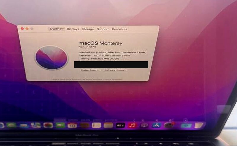 MacBook Pro 13 2016 i5 2,9 GHz 8 GB, display defect
